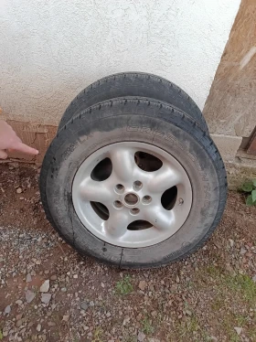 ����� �� �������� �� ���� � ������ 215/70R16 �� Land Rover Freelander