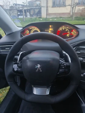 Peugeot 308 1.5 HDI * ПАНОРАМА* , снимка 4