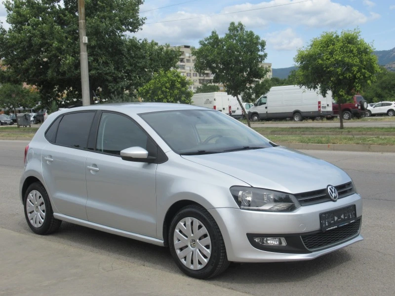 VW Polo 1.6TDI 90ps * ПЕРФЕКТЕН* , снимка 7 - Автомобили и джипове - 46397649