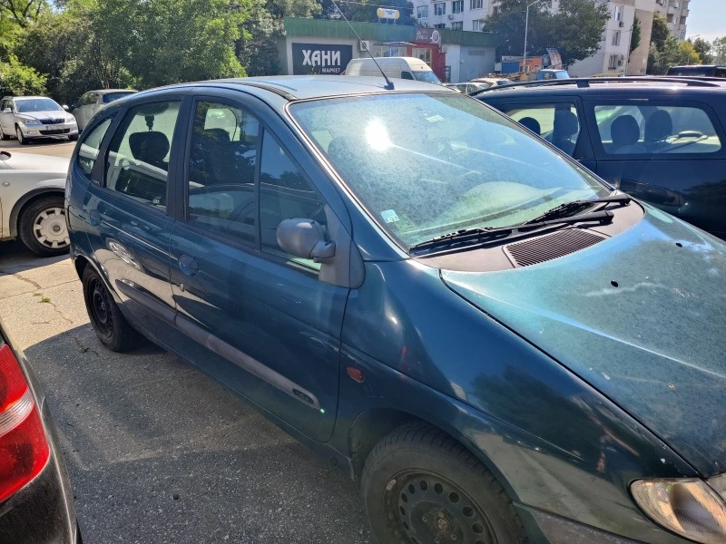 Renault Scenic, снимка 4 - Автомобили и джипове - 47187358