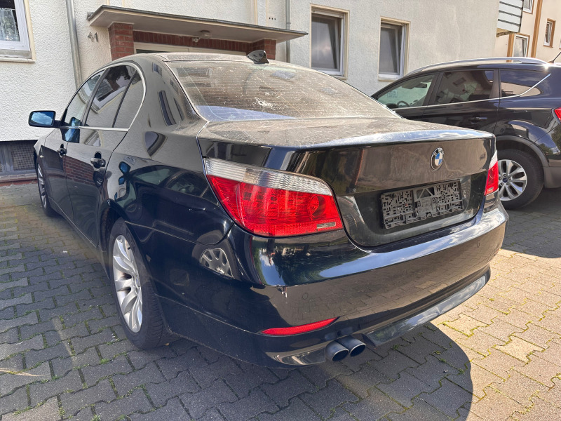 BMW 520 i, снимка 2 - Автомобили и джипове - 47148186