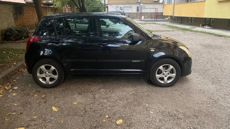 Suzuki Swift, снимка 3 - Автомобили и джипове - 47396316