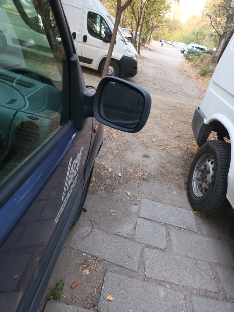 Renault Kangoo, снимка 5 - Автомобили и джипове - 47667386