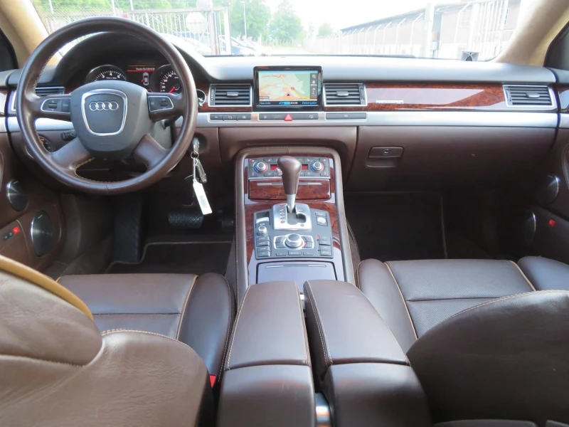 Audi A8 4.2FSI LONG EXCLUSIVE ШВЕЙЦАРИЯ, снимка 8 - Автомобили и джипове - 48155828