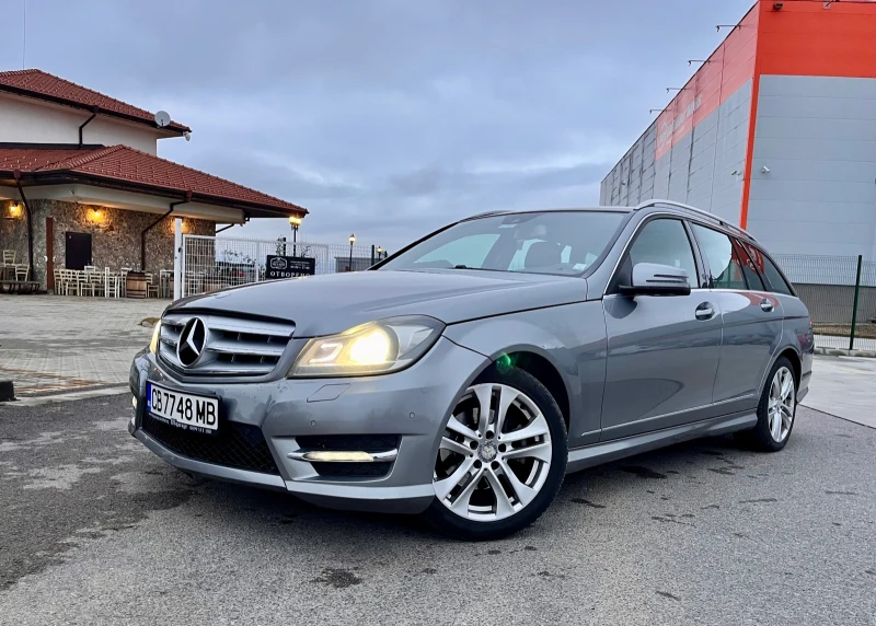 Mercedes-Benz C 220 AMG-Line, снимка 1 - Автомобили и джипове - 48281749