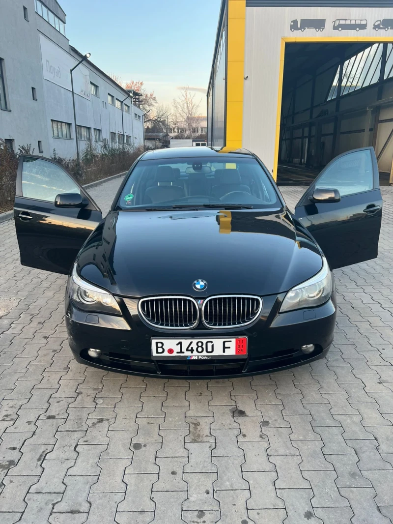 BMW 525, снимка 1 - Автомобили и джипове - 48541847