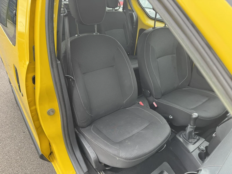 Dacia Dokker 1.5DCI, снимка 9 - Автомобили и джипове - 50023516