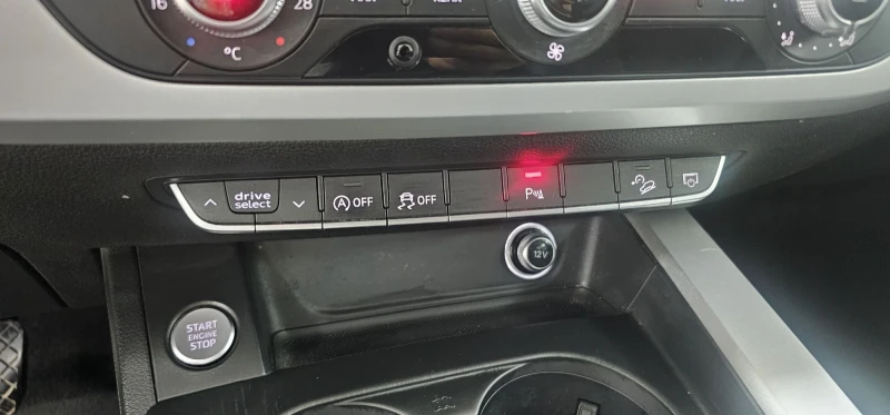 Audi A4 Allroad 3.0 tdi 4x4 автомат нави Бартер , снимка 10 - Автомобили и джипове - 50895637