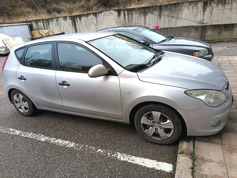 Hyundai I30, снимка 2 - Автомобили и джипове - 52681827