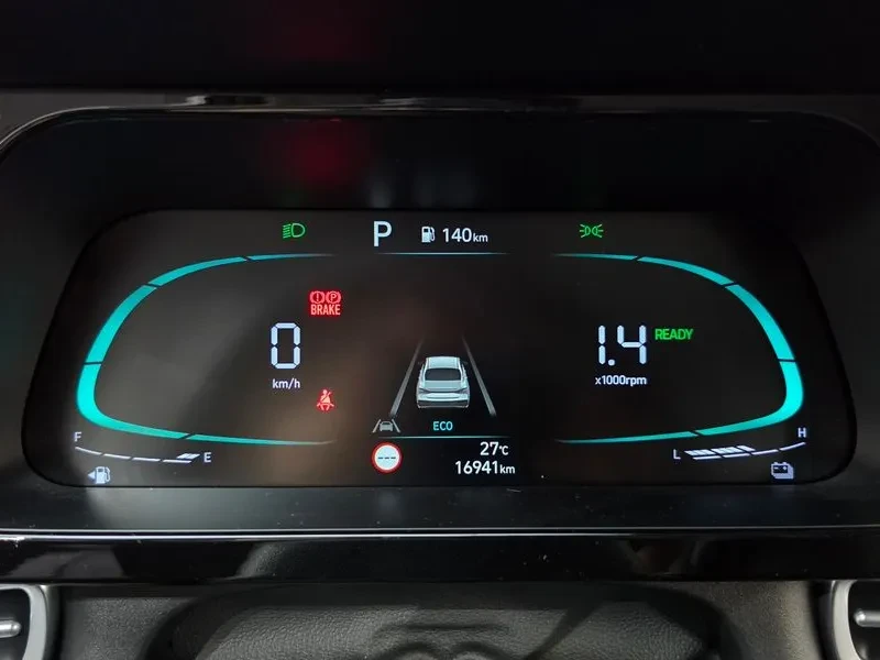 Hyundai Elantra Hybrid (Cn7) Modern, снимка 8 - Автомобили и джипове - 56719702