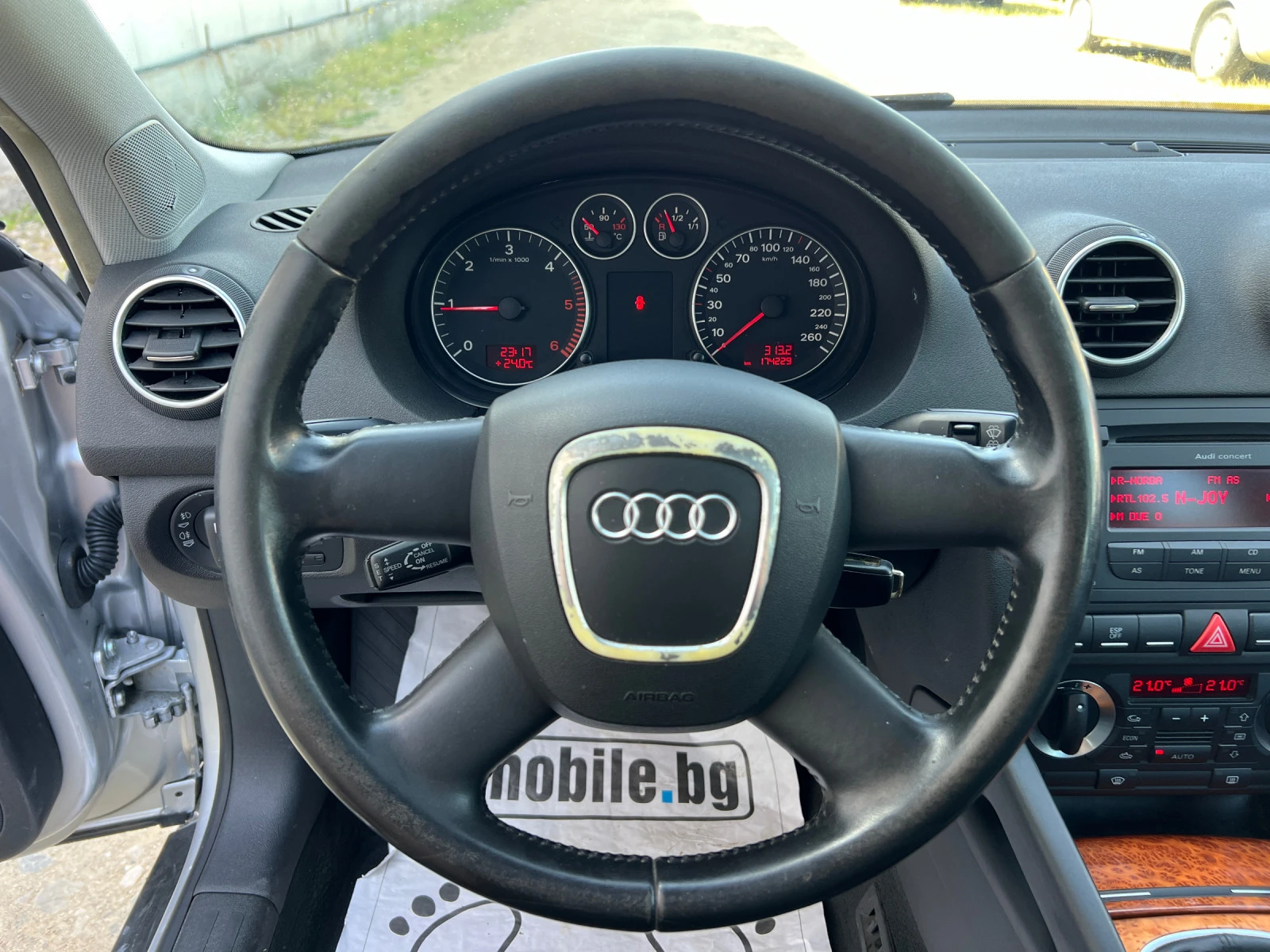 Audi A3 2.0TDI-140. PANORAMA//Bose | Mobile.bg   13