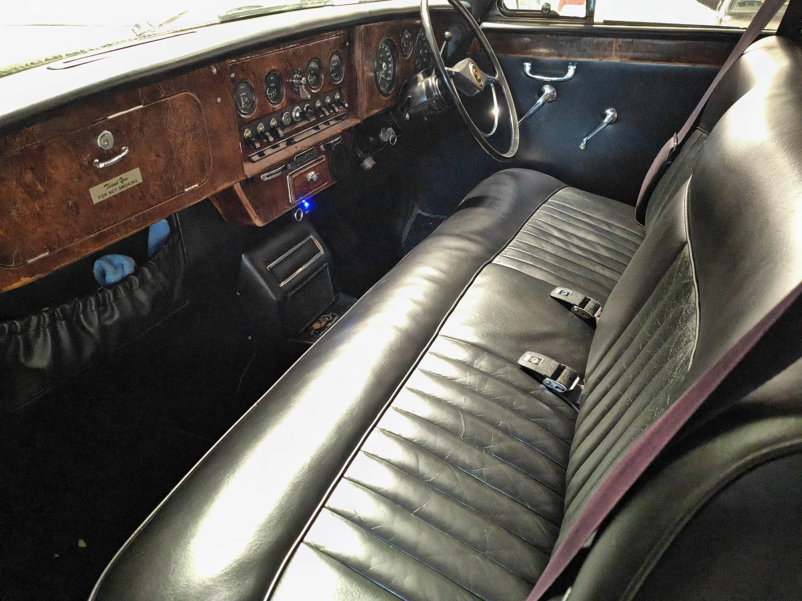 Daimler Double six DS420 | Mobile.bg   13