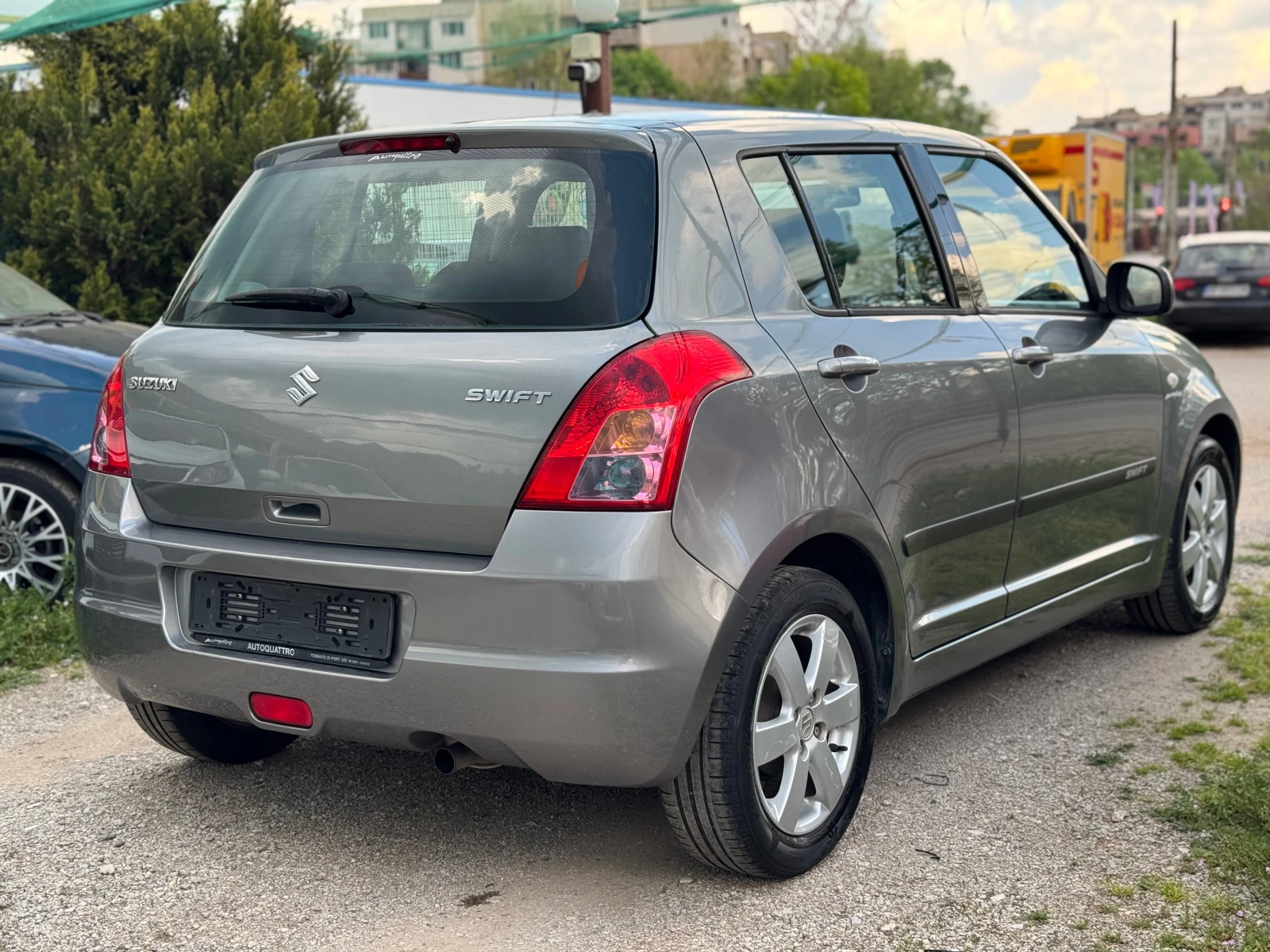 Suzuki Swift 1.3i * GAS * KLIMATIK - изображение 6
