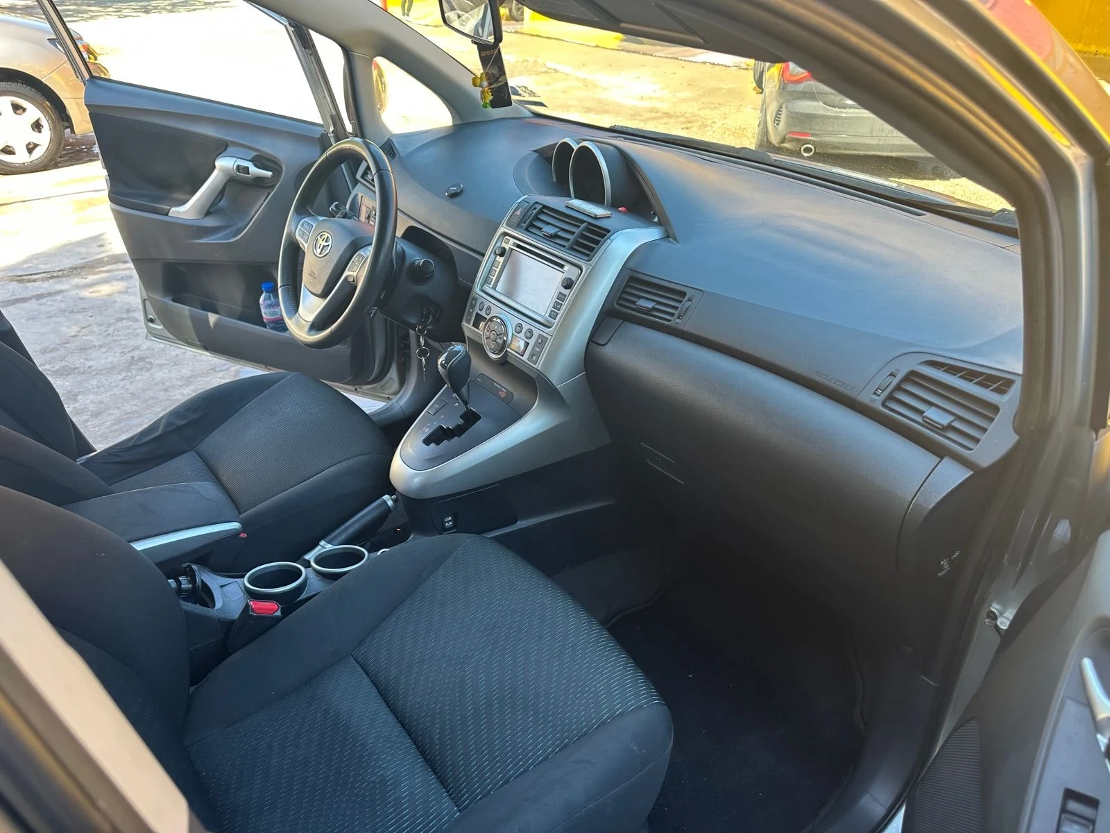 Toyota Verso  - изображение 6