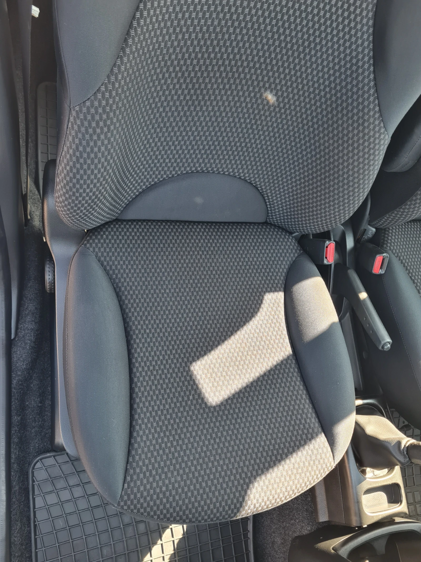 Nissan Note 1.4i.16v.88hp.Clima!!118000km.!!Service Books!! | Mobile.bg — изображение 10