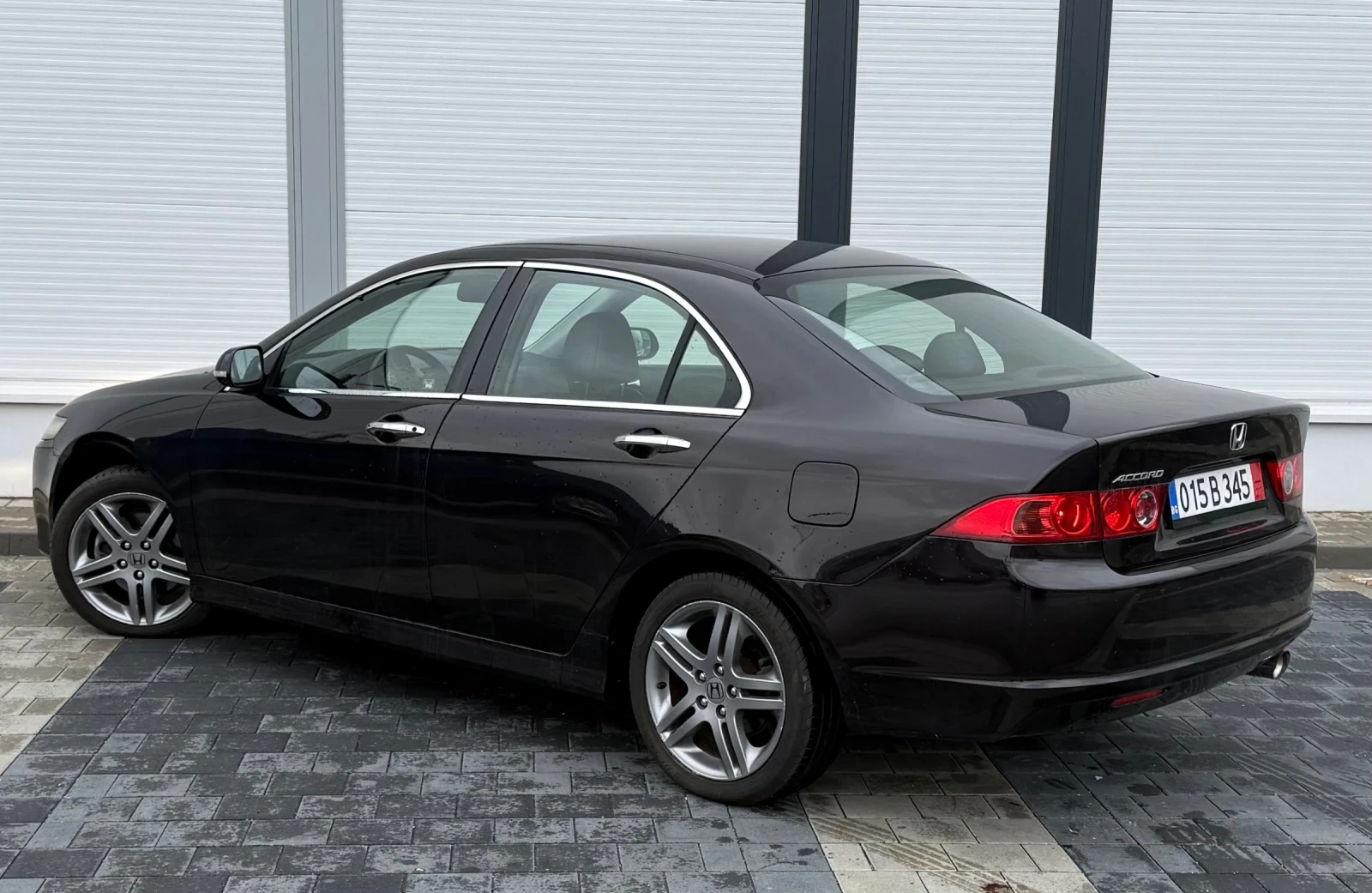 Honda Accord 2.0 i-VTEC (155 к.с.)   Фейслифт, 2008 г. - изображение 4