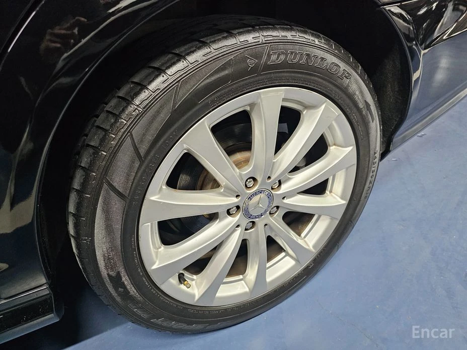 Mercedes-Benz S 350  - изображение 5