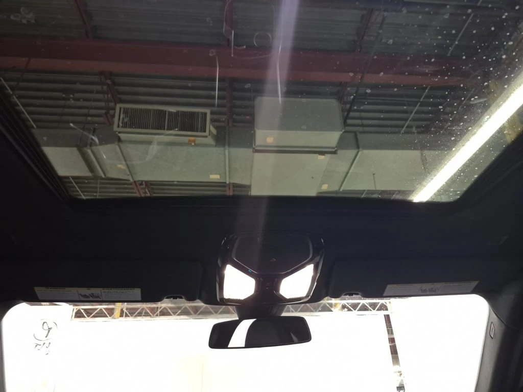 BMW i4 * EDRIVE35 * CARFAX * ���� �� �������� | Mobile.bg � ����������� 14