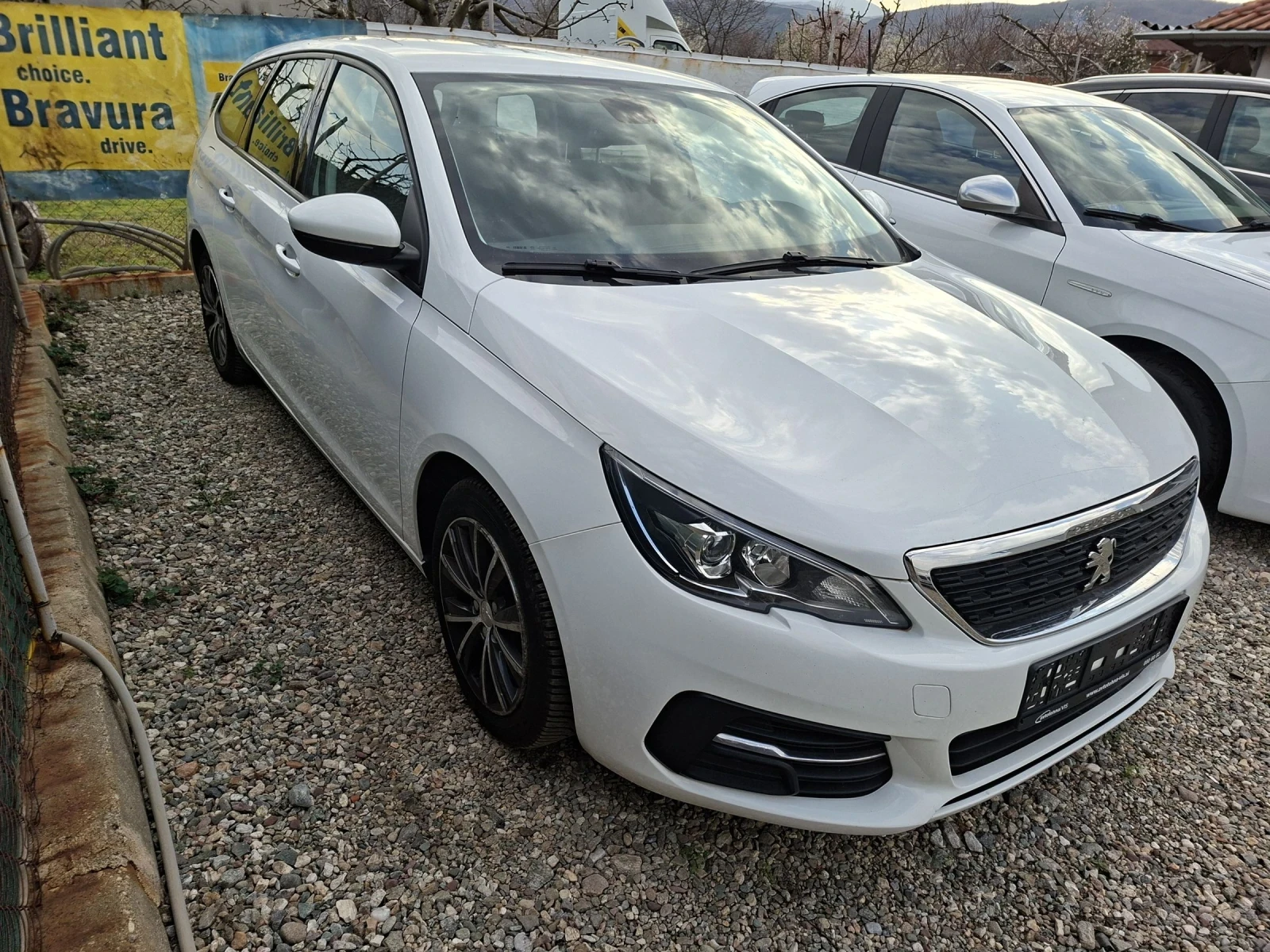 Peugeot 308 Gaz, снимка 4 - Автомобили и джипове - 53471928