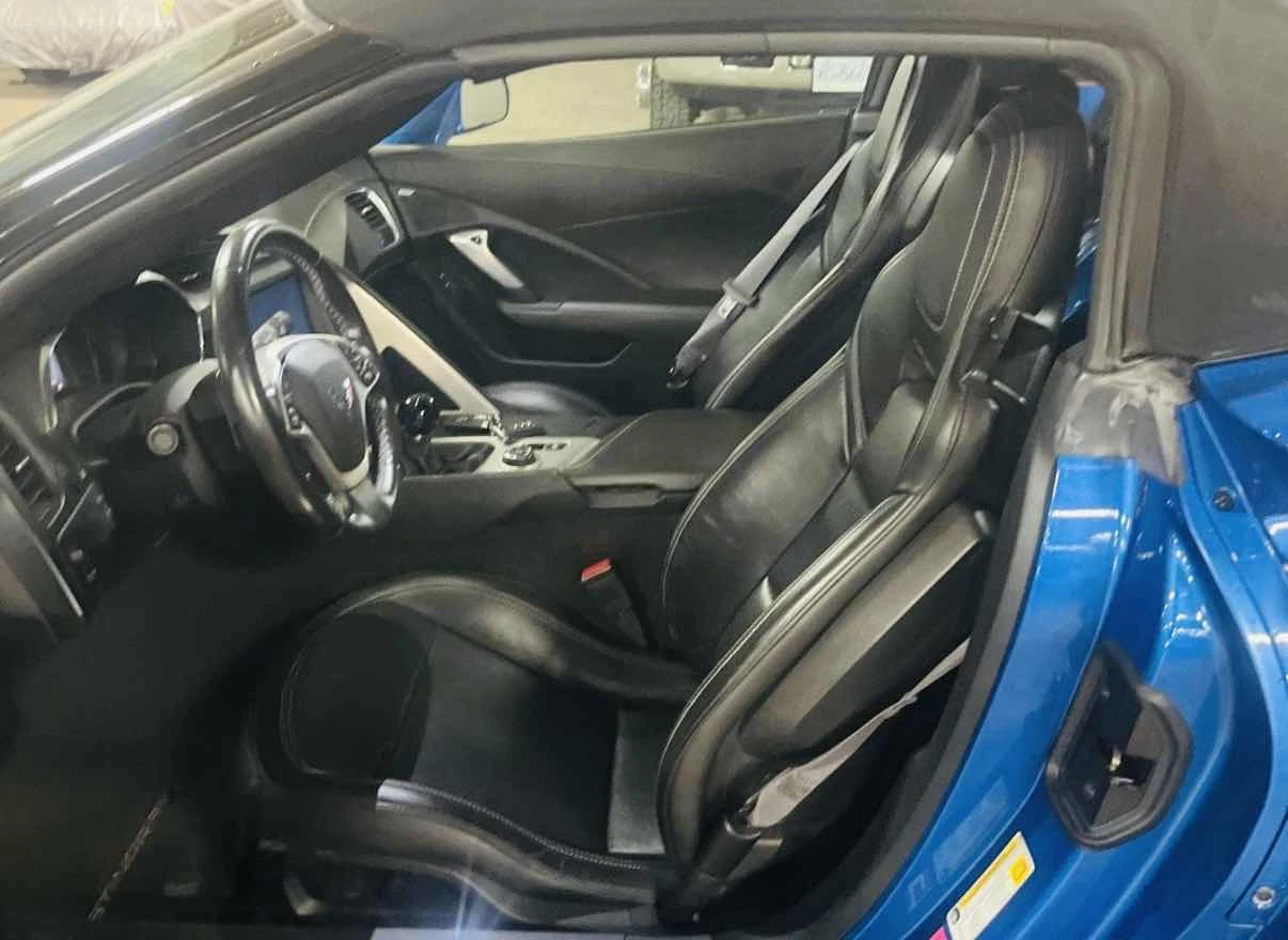 Chevrolet Corvette 1LT 6.2L V8 455кс - изображение 9