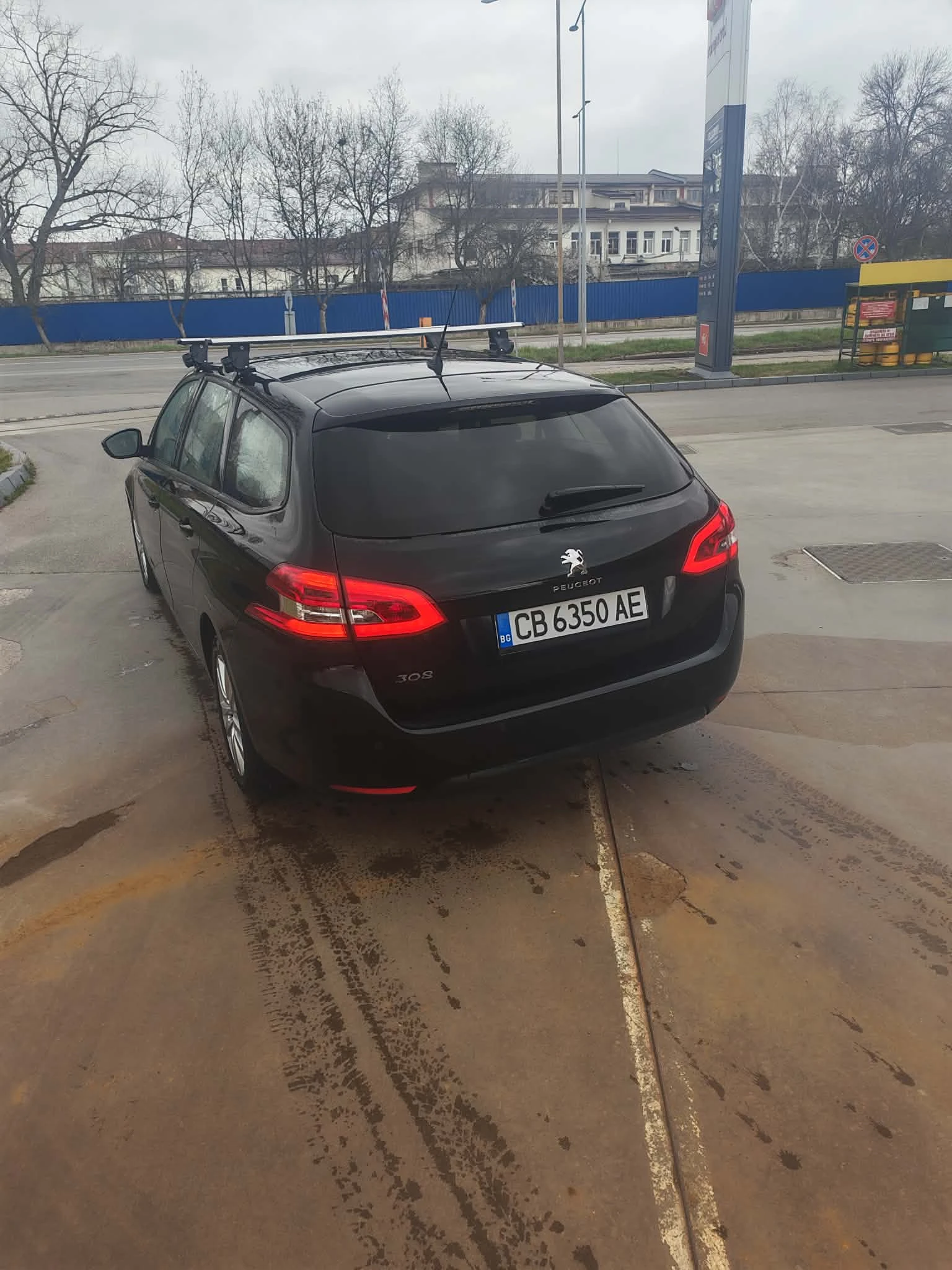 Peugeot 308 1.5 HDI * ПАНОРАМА* , снимка 7 - Автомобили и джипове - 54019700