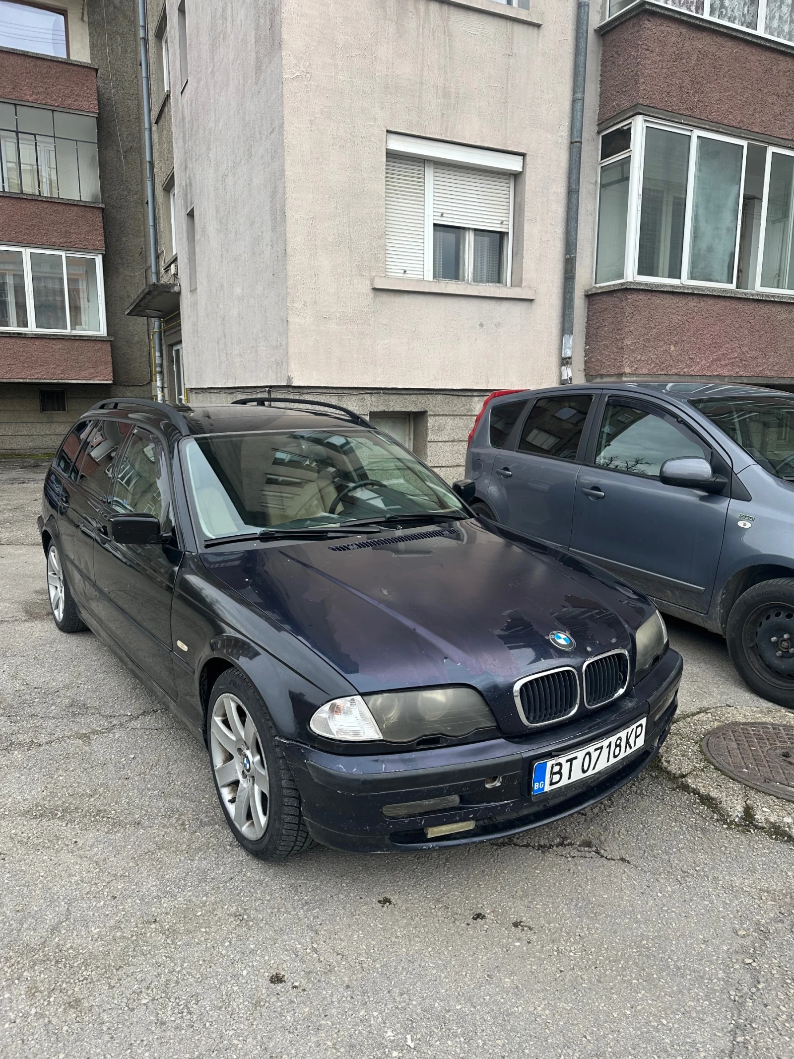 BMW 330, снимка 4 - Автомобили и джипове - 54058142