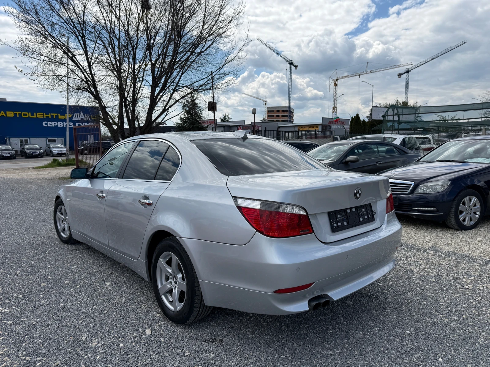 BMW 520 LPG / АВТОМАТИК, снимка 5 - Автомобили и джипове - 54297068