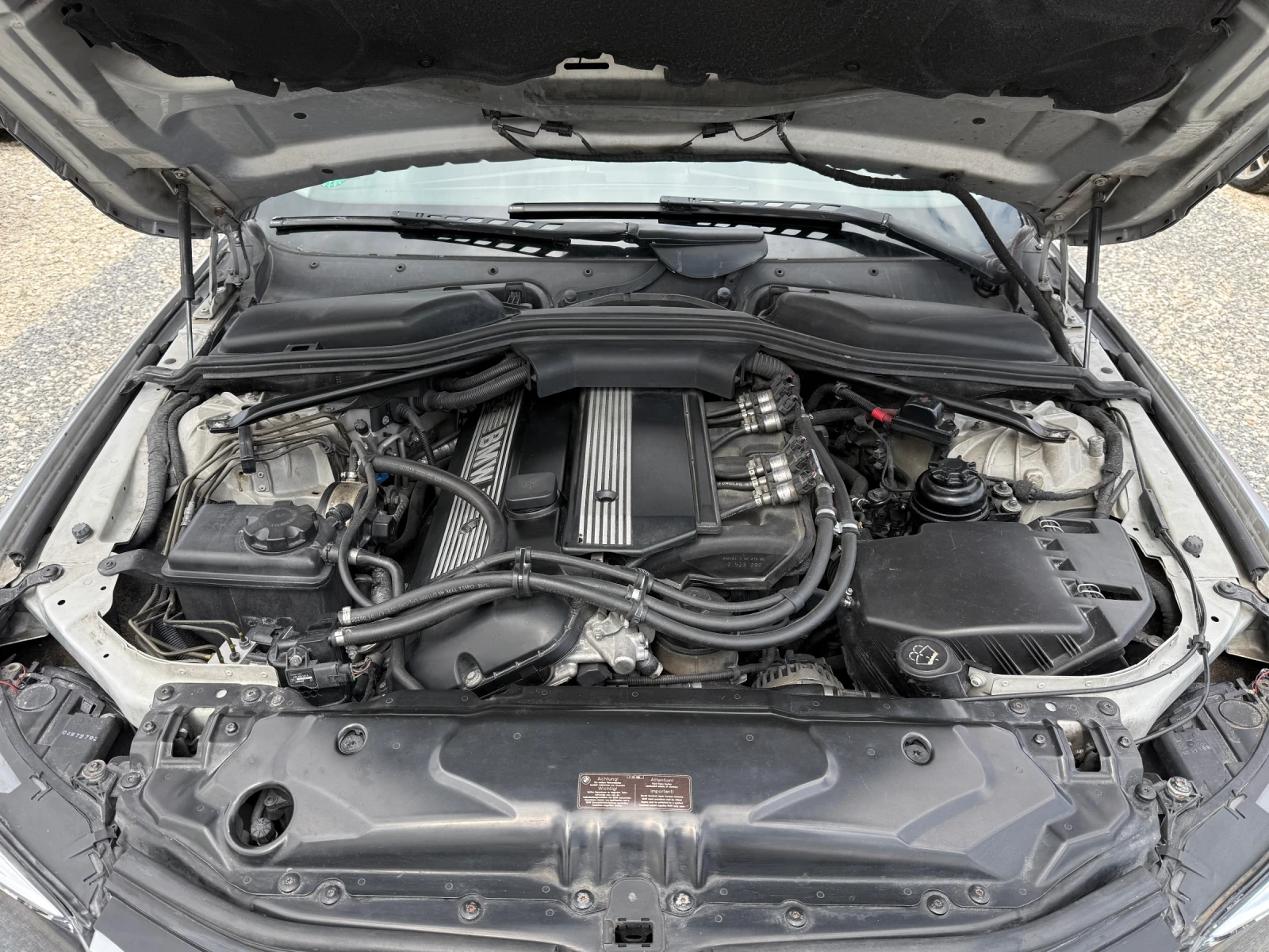 BMW 520 LPG / АВТОМАТИК, снимка 12 - Автомобили и джипове - 54297068