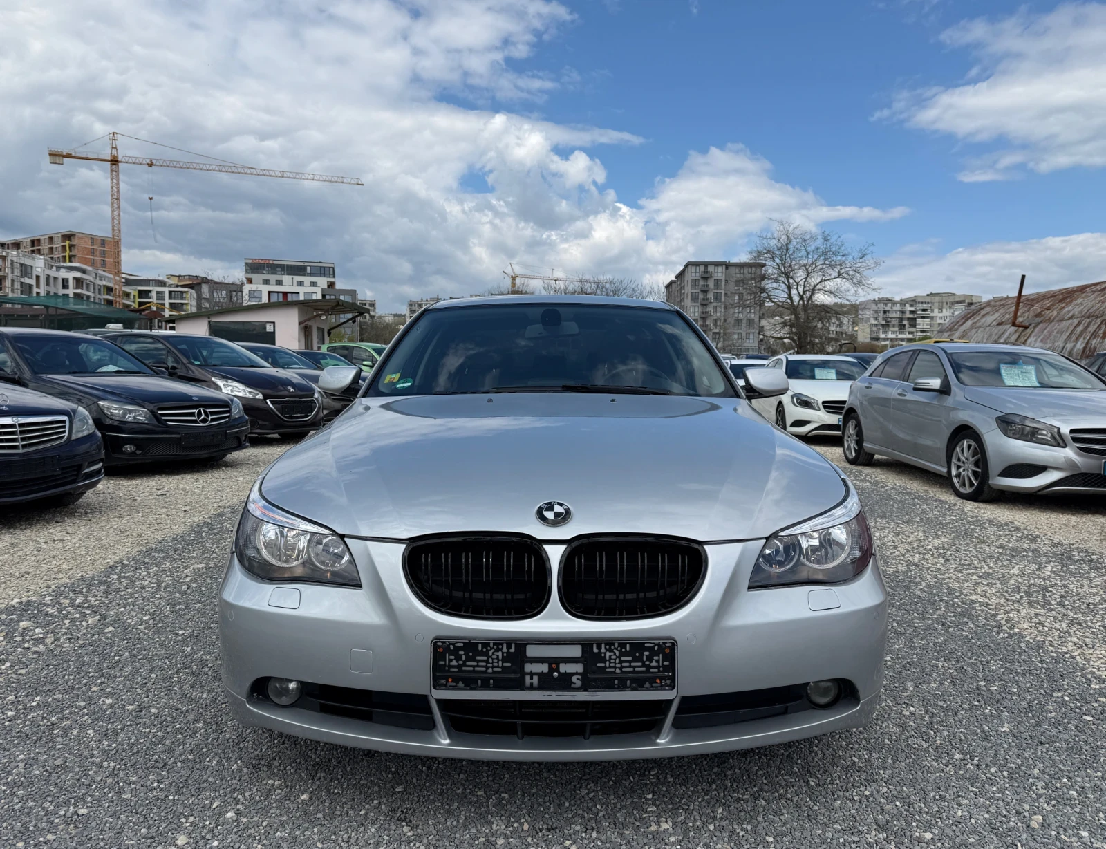 BMW 520 LPG / АВТОМАТИК, снимка 2 - Автомобили и джипове - 54297068