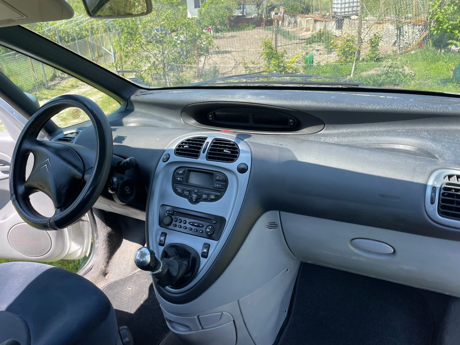 Citroen Xsara picasso 1.6 HDI, снимка 16 - Автомобили и джипове - 54593618