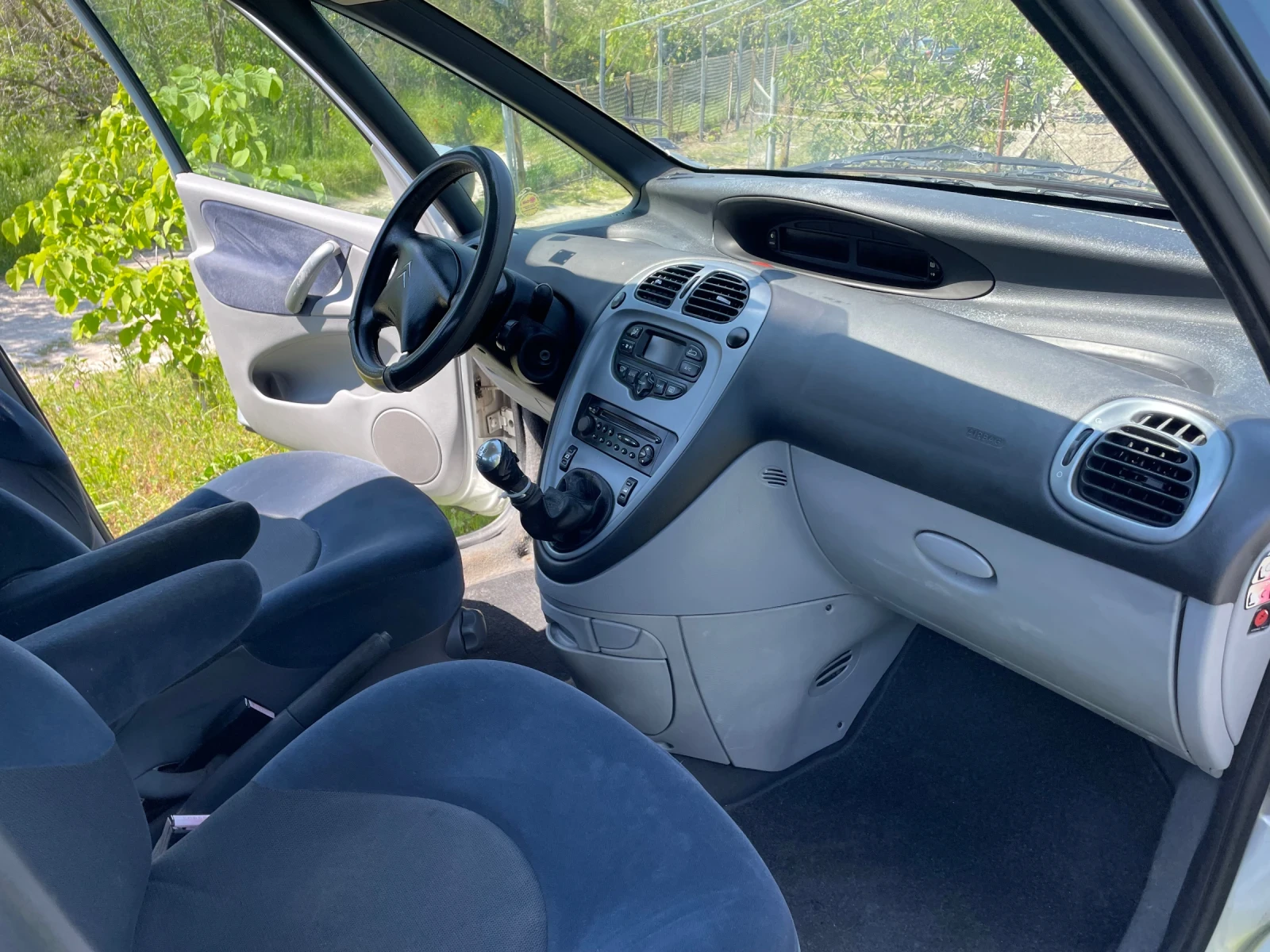 Citroen Xsara picasso 1.6 HDI, снимка 15 - Автомобили и джипове - 54593618