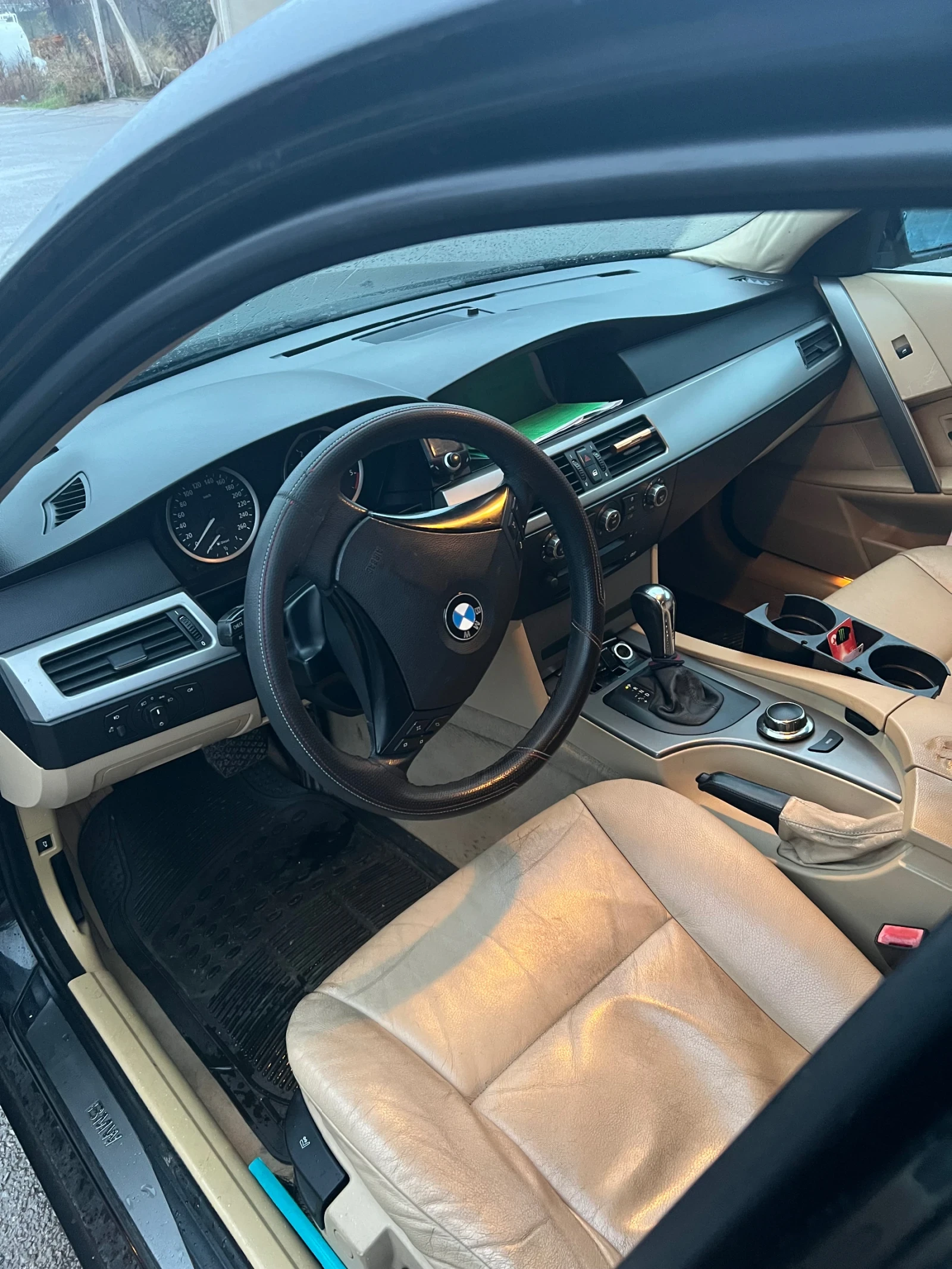 BMW 520, снимка 6 - Автомобили и джипове - 54903666
