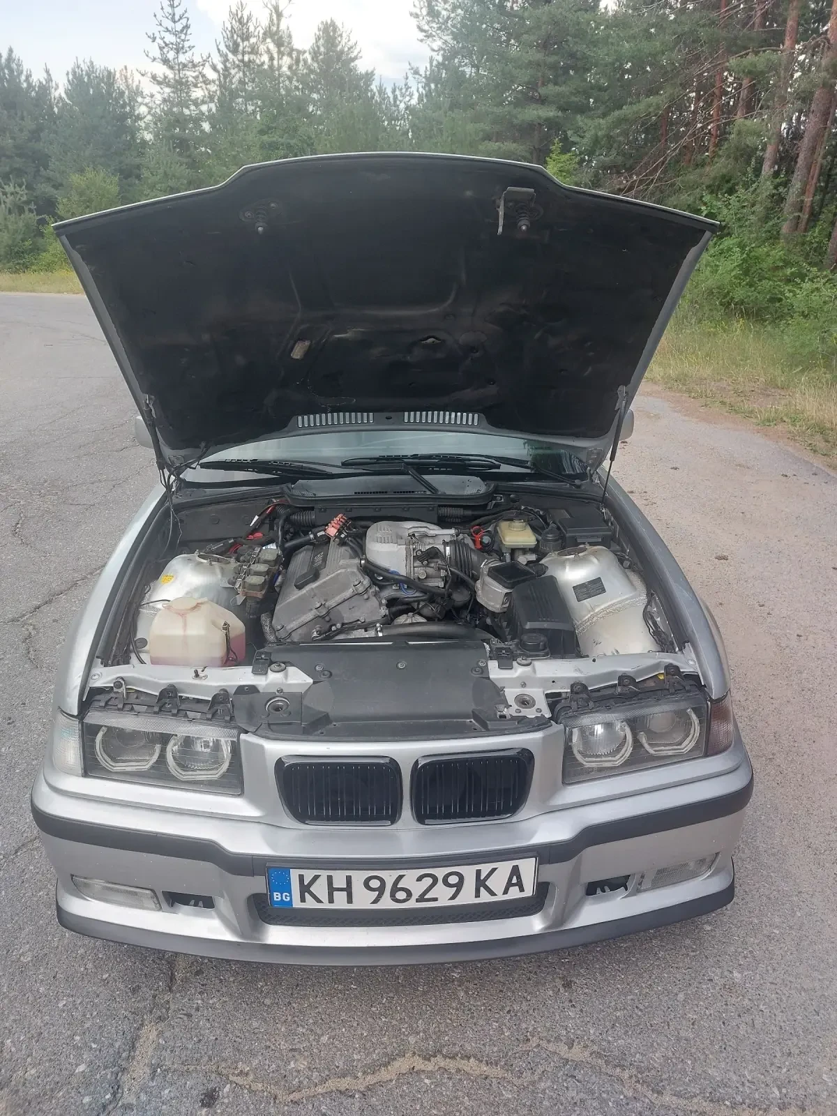 BMW 318 1.8is, снимка 8 - Автомобили и джипове - 55185643