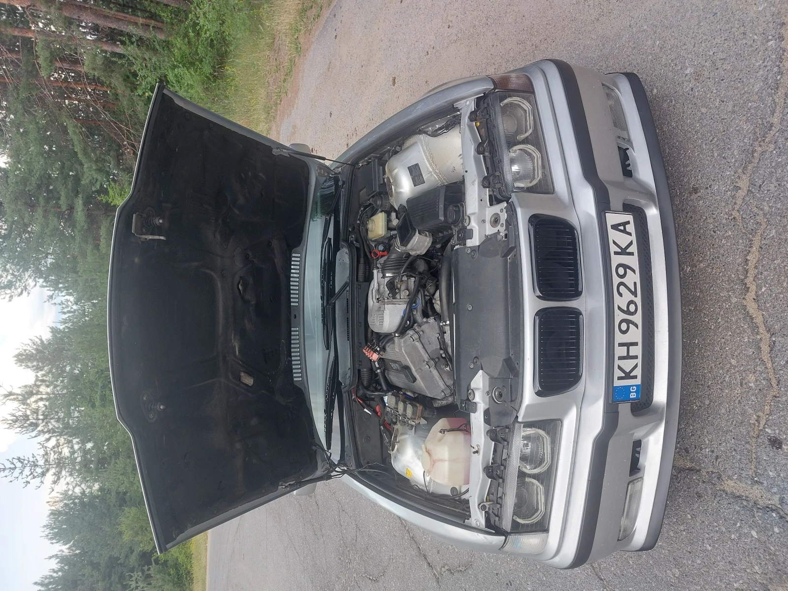BMW 318 1.8is, снимка 8 - Автомобили и джипове - 55185643