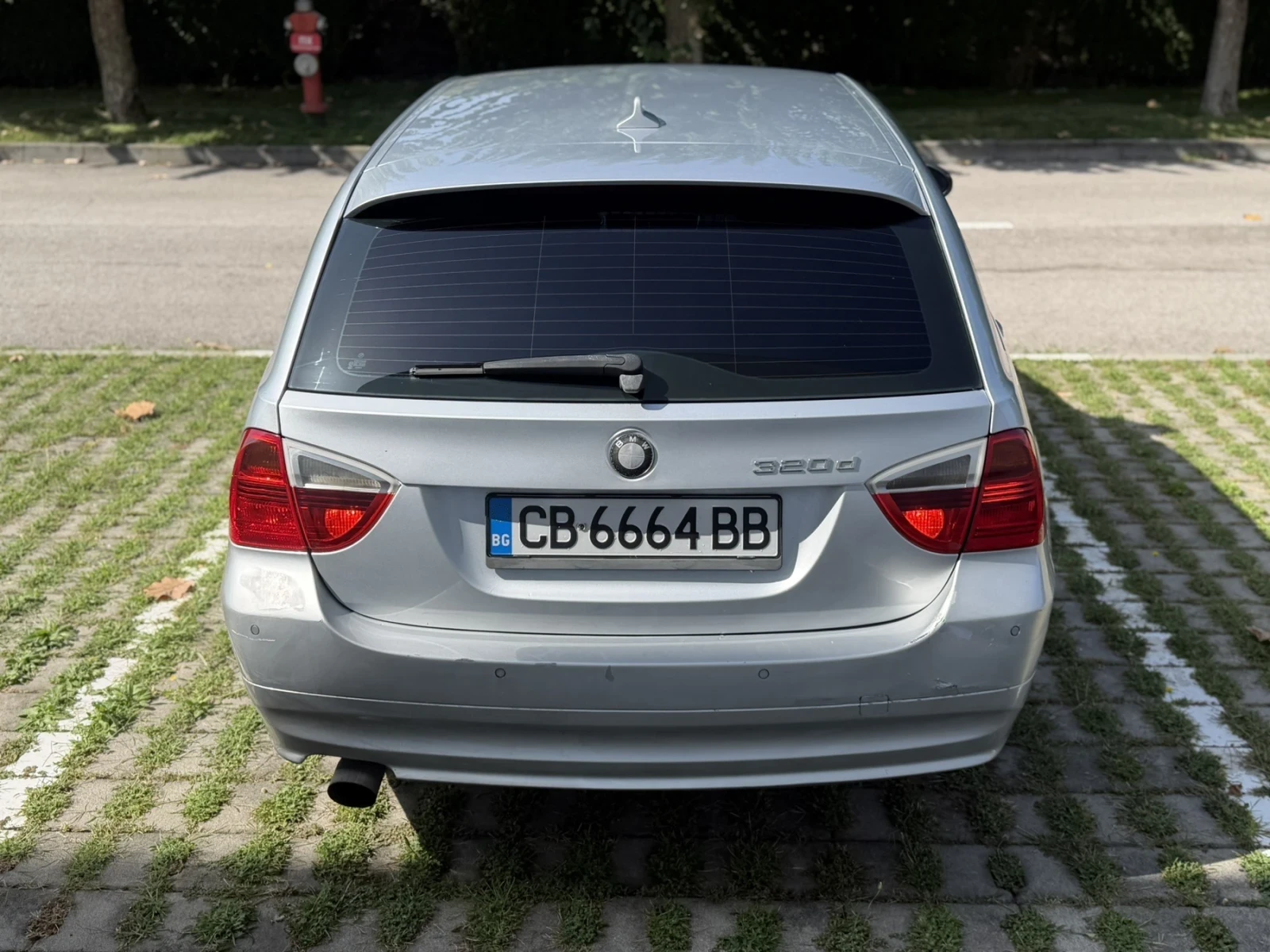 BMW 320 163k.c 2.0d, снимка 9 - Автомобили и джипове - 55874804