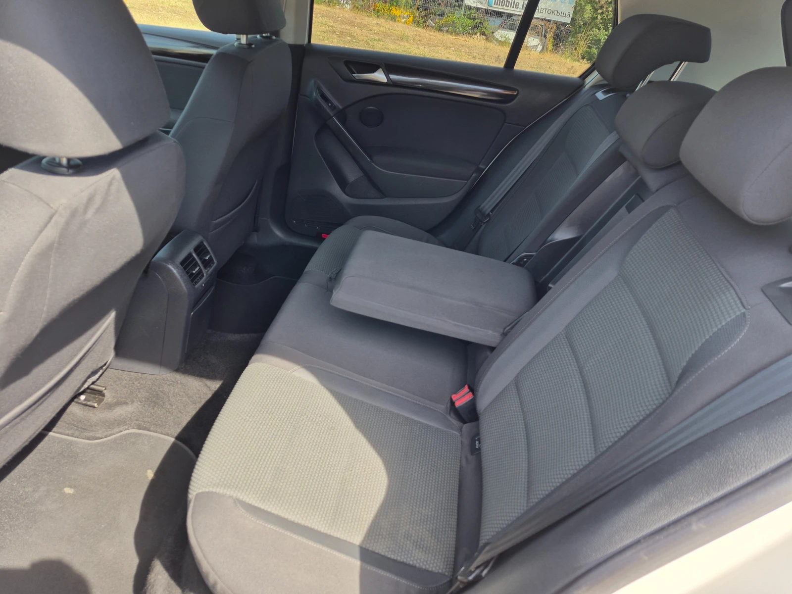 VW Golf 2.0TDI, снимка 13 - Автомобили и джипове - 55937512