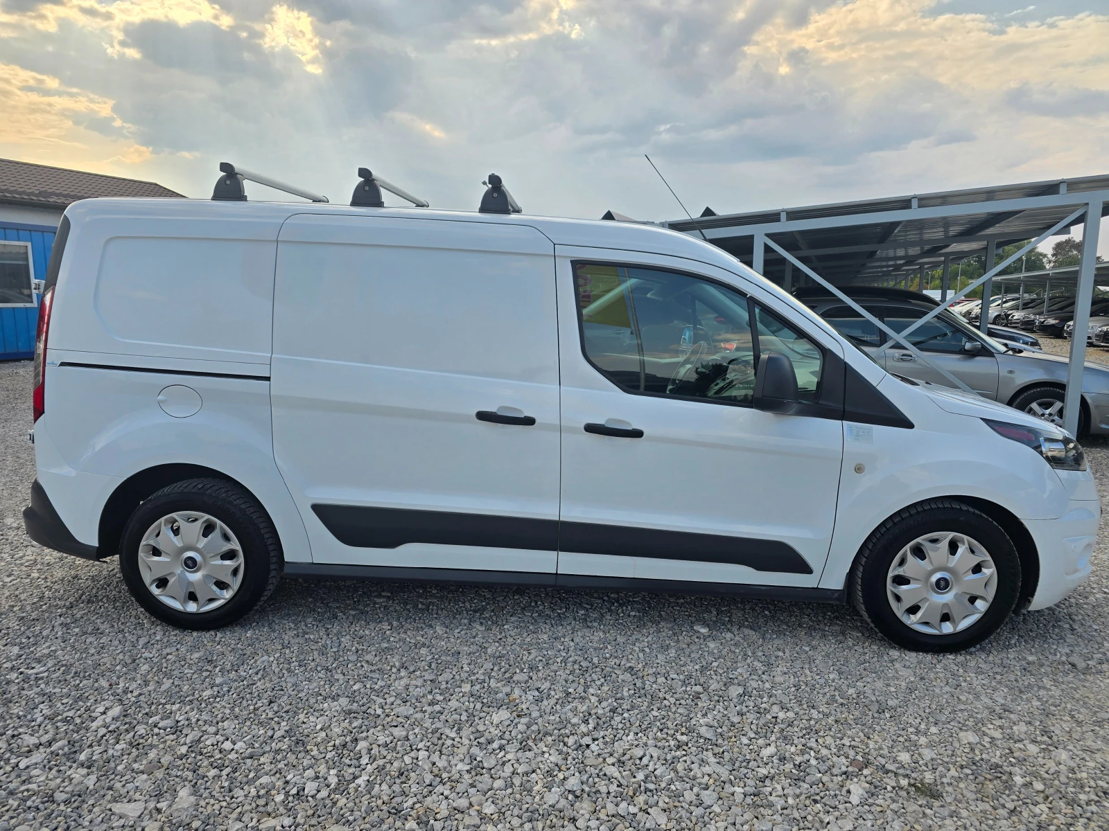 Ford Connect 1, 5 TDCI КЛИМА !! МАКСИ !! 2 СТРАНИЧНИ ВРАТИ !! , снимка 6 - Автомобили и джипове - 56049487