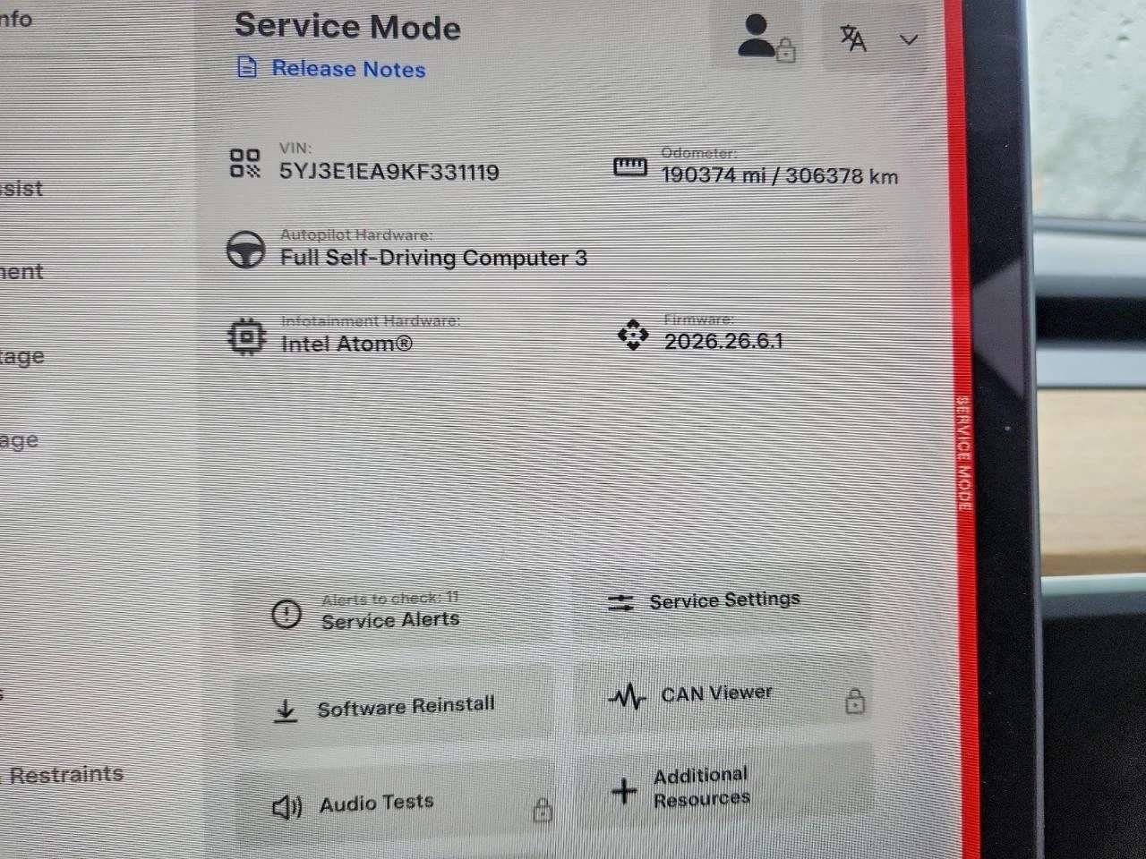 Tesla Model 3, снимка 9 - Автомобили и джипове - 56407155
