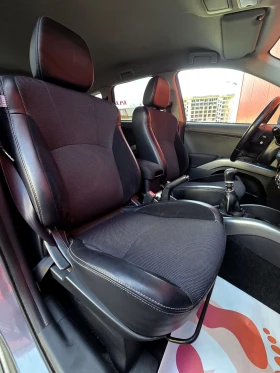 Mitsubishi Outlander 2.2 DiD 4x4, снимка 13