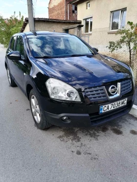 Nissan Qashqai 2.0 БЕНЗ, РЕАЛНИ КМ, НАП. ОБСЛУЖЕН, снимка 2