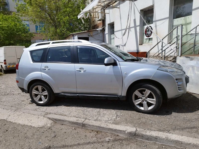 Peugeot 4007 2.2, снимка 3 - Автомобили и джипове - 47256740