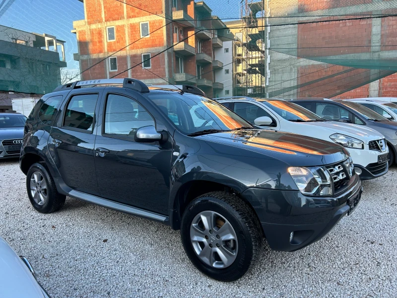 Dacia Duster 1.5 DCI, снимка 3 - Автомобили и джипове - 48632585