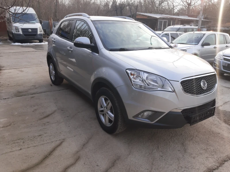 SsangYong Korando e-XDI 4WD, снимка 2 - Автомобили и джипове - 49304438