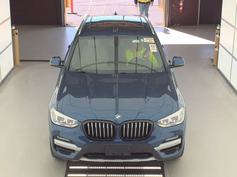 BMW X3 xDrive30i* Keyless* Хедъп* Подгрев* Пано* Камера* , снимка 2 - Автомобили и джипове - 49564788