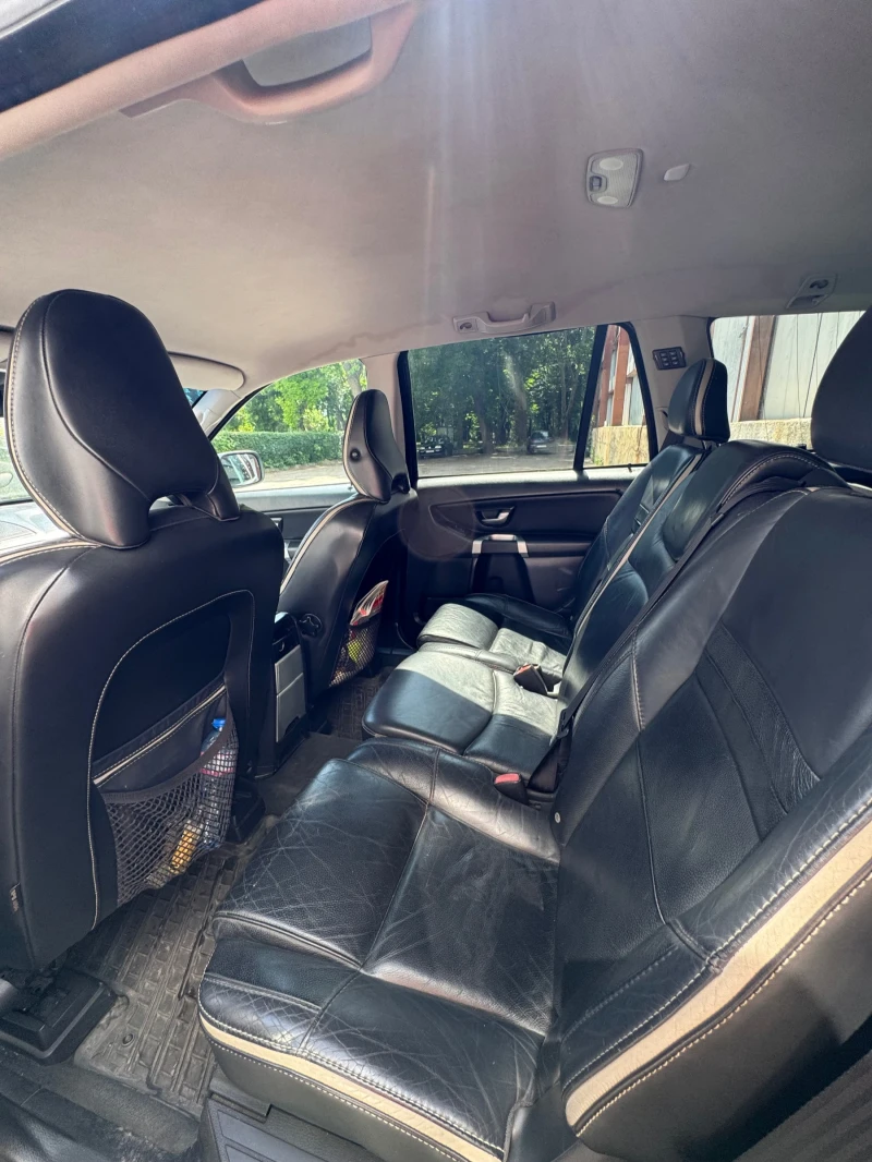 Volvo Xc90 2.4 D5, снимка 8 - Автомобили и джипове - 51737376