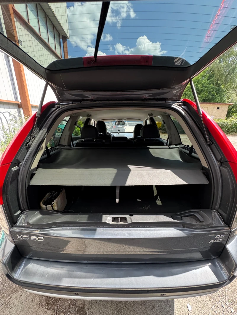 Volvo Xc90 2.4 D5, снимка 9 - Автомобили и джипове - 51737376
