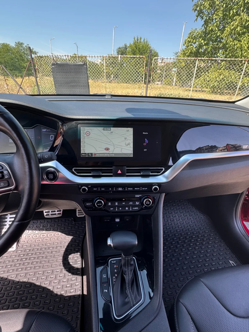 Kia Niro 1.6 HEV Limited, снимка 7 - Автомобили и джипове - 52474392