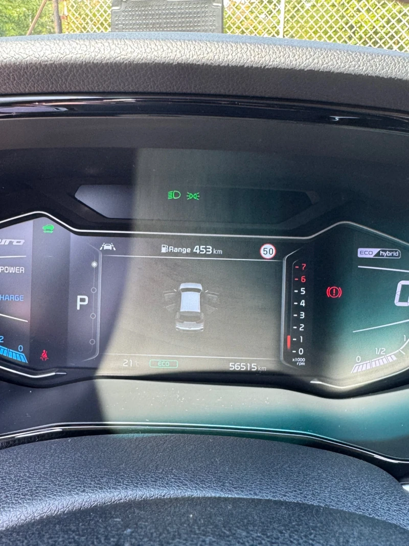 Kia Niro 1.6 HEV Limited, снимка 5 - Автомобили и джипове - 52474392