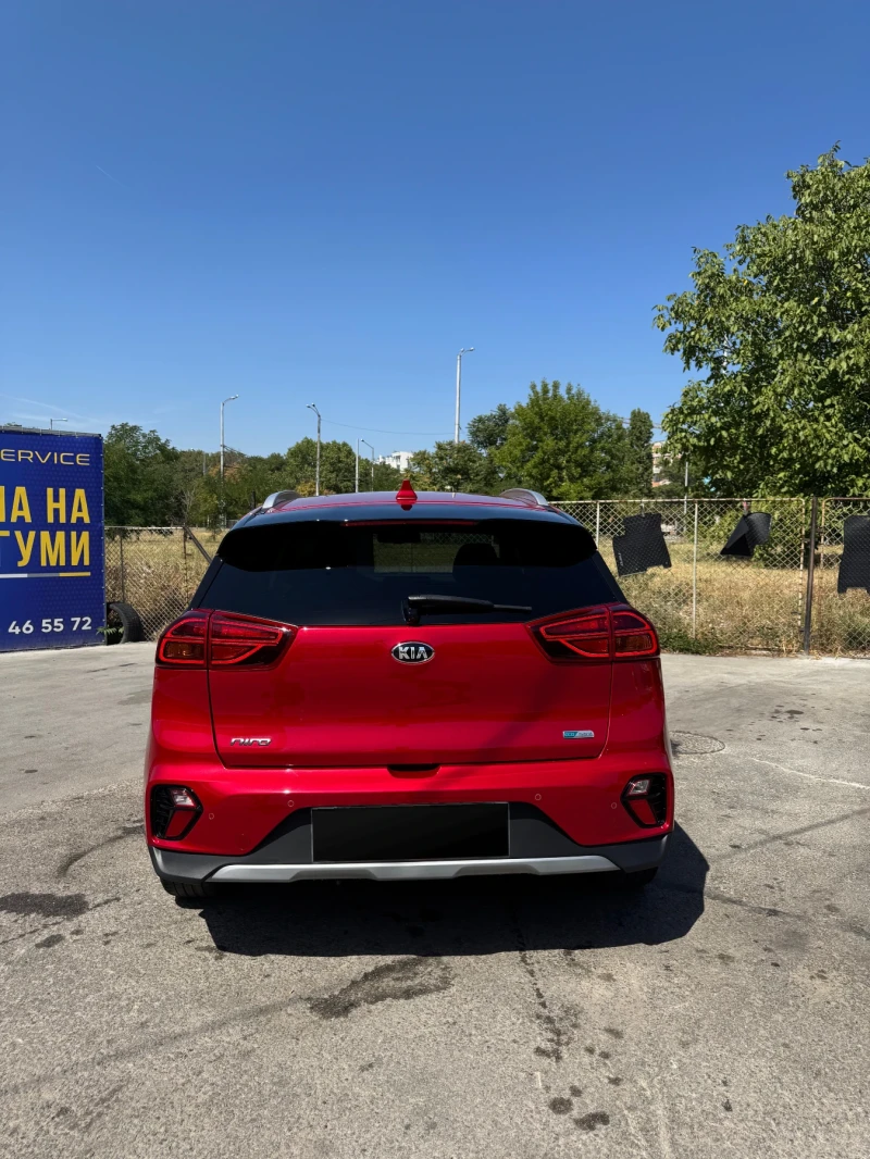 Kia Niro 1.6 HEV Limited, снимка 4 - Автомобили и джипове - 52474392