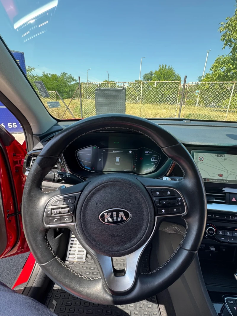 Kia Niro 1.6 HEV Limited, снимка 6 - Автомобили и джипове - 52474392